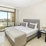 Pine Hills Vilamoura 4*