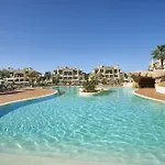 Pine Hills Vilamoura Resort 4*