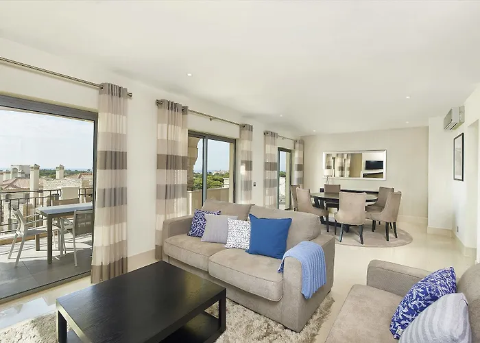 リゾート Pine Hills Vilamoura 4*
