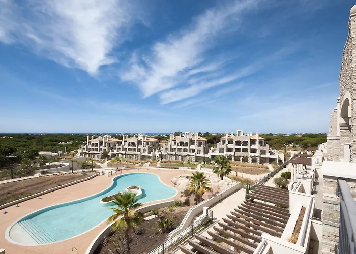 Pine Hills Vilamoura リゾート 4*